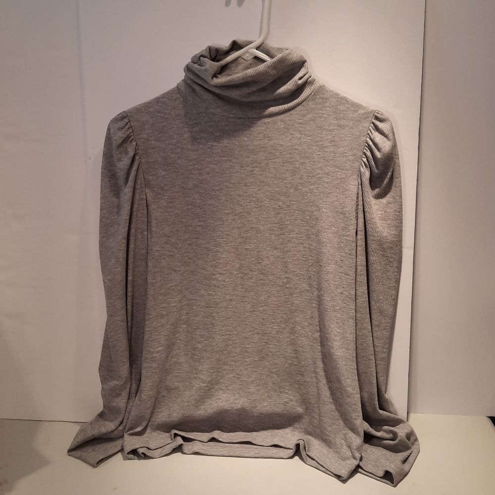Ophelua Roe Gray Mock Turtleneck Knit Top Size M